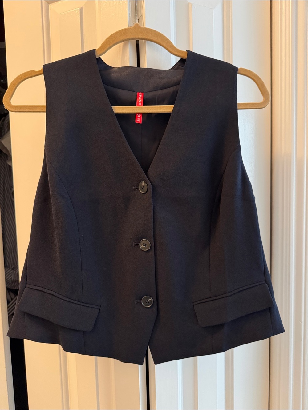 SPANX Crepe Navy Button-Front Sleeveless Blazer Vest (never worn)